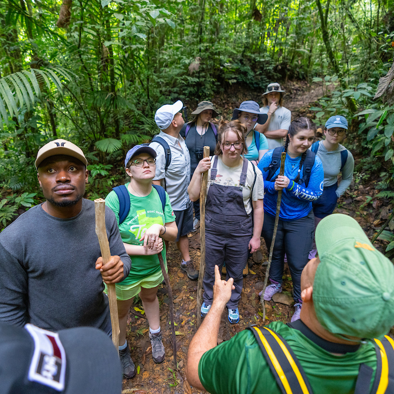 students on an educational hike in Costa Rica